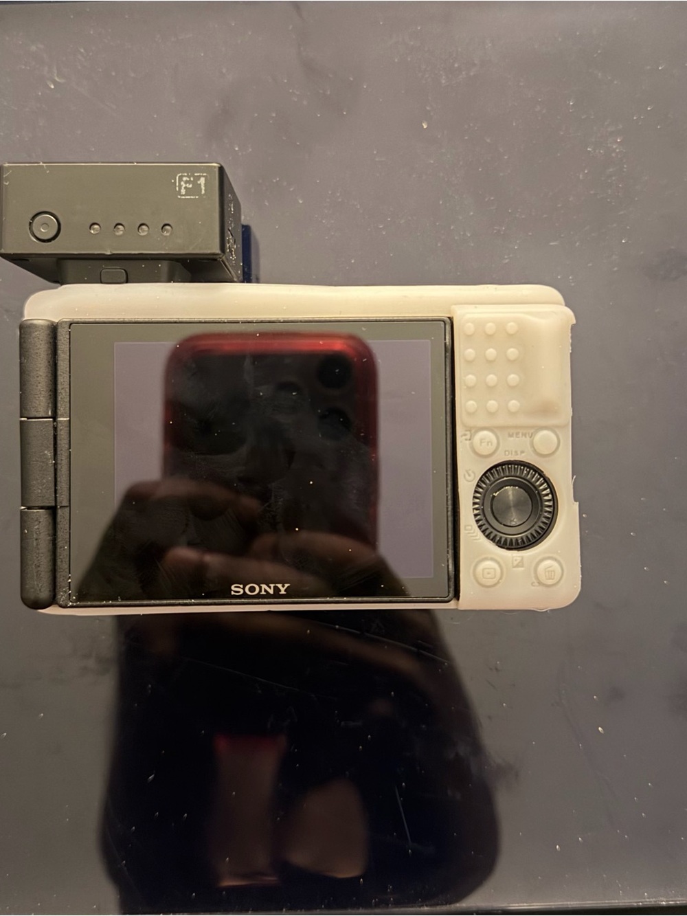 Sony ZV-1 Compact Camera - Picture 4 of 6